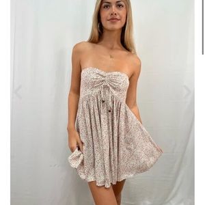 Isabelle’s Cabinet Strapless Dress NWT